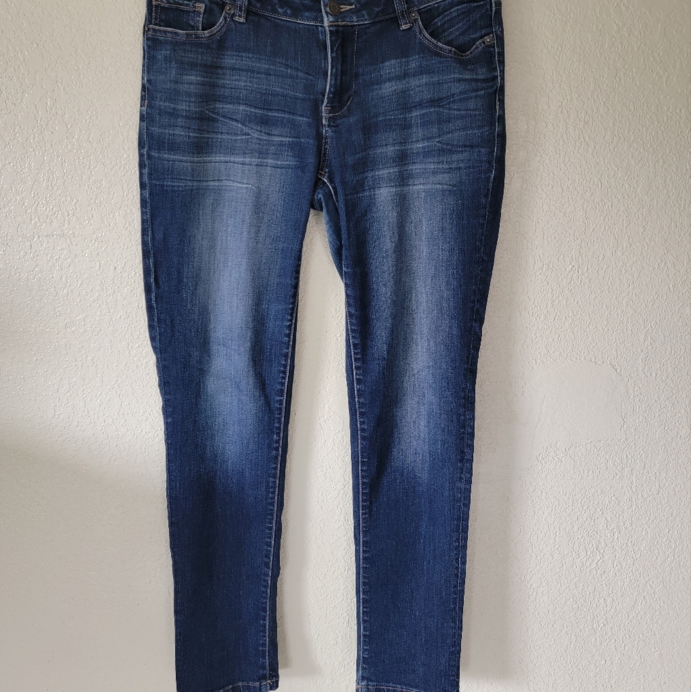 Soho Jeans New York & Company Boyfriend Jeans